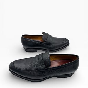 Magnanni Black Leather Slip-On Loafers